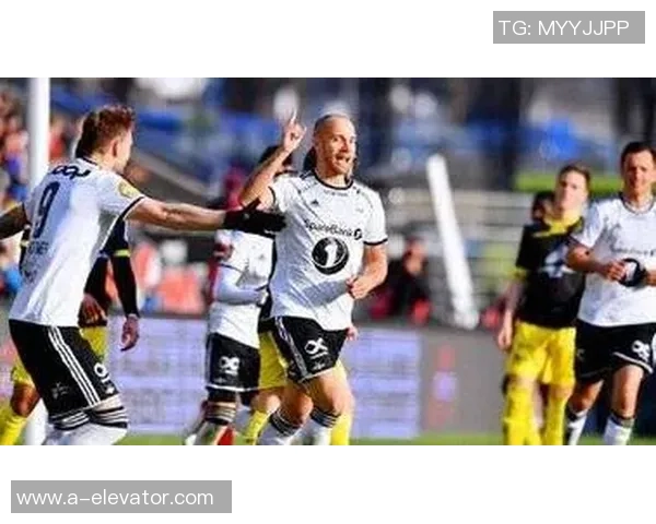 布兰与博格的巅峰对决闪耀全场引发热烈讨论与回忆