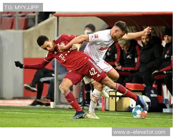 恒大与拜仁阵容对比分析揭示两队实力差异与战术特点 恒大与拜仁阵容对比分析揭示两队实力差异与战术特点